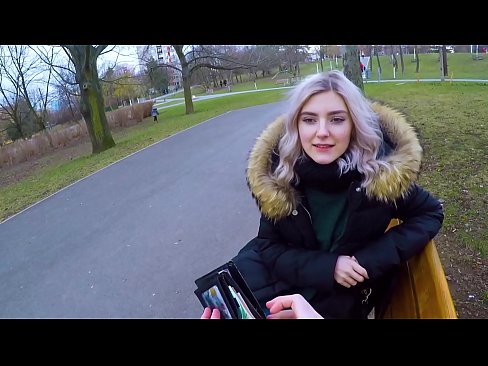 ❤️ Sluk 'n vreemdeling se warm kom vir geld - blowjob in the park deur Eva Elfie ❤️❌ Superseks by porn af.redporn-tv.ru ❌️